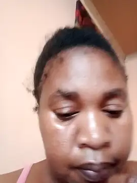 ZOQULUx online show from February 1, 2026, 4:55 am