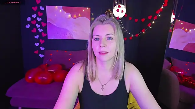 Annie Light online show from February 15, 2025, 5:41 am