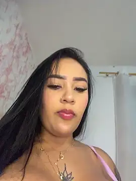 Snapshot of Luisa_Fernandaa chatting on June 13, 2026, 3:04 am Luisa Fernandaa online show from June 13, 2026, 3:04 am