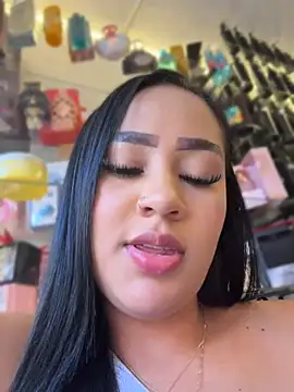 Snapshot of Luisa_Fernandaa chatting on July 14, 2026, 8:47 pm Luisa Fernandaa online show from July 14, 2026, 8:47 pm