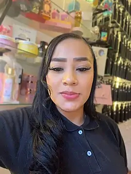 Snapshot of Luisa_Fernandaa chatting on August 1, 2026, 9:57 pm Luisa Fernandaa online show from August 1, 2026, 9:57 pm