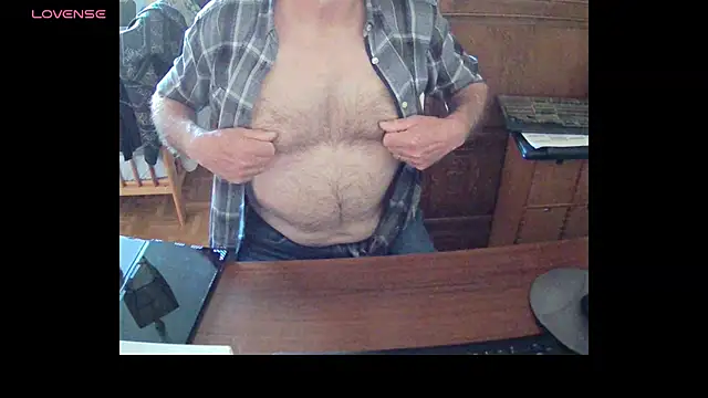 terrybare online show from April 6, 2026, 5:03 pm