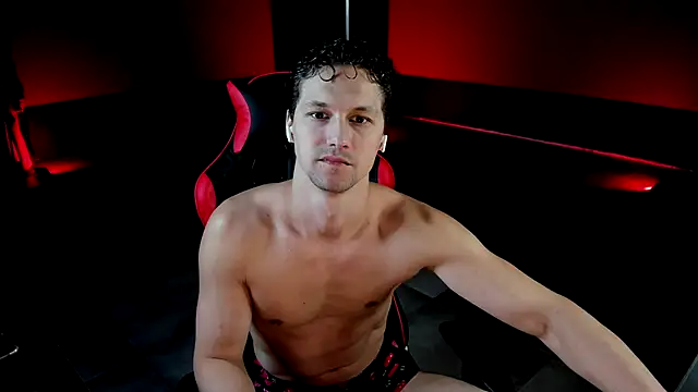 dirty-boss online show from September 26, 2025, 1:26 pm