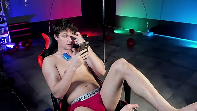 dirty-boss online show from March 12, 2026, 3:45 am