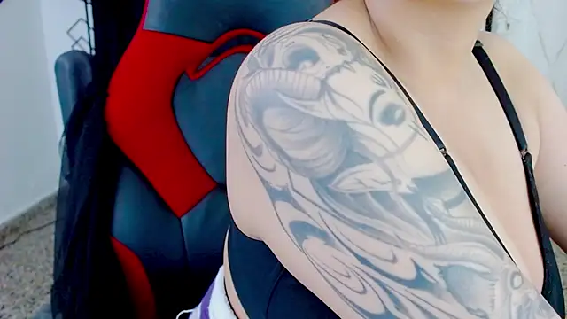 misslombana online show from March 12, 2026, 3:34 am