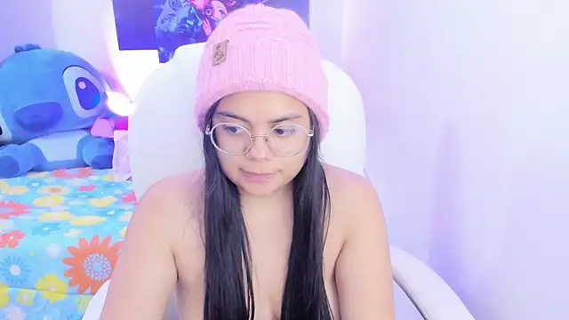 esmeralda112 online show from February 14, 2025, 1:02 am