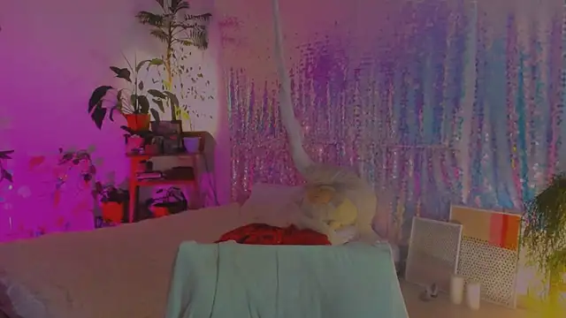 poli   online show from December 14, 2024, 2:31 pm