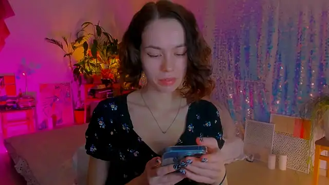 poli   online show from March 2, 2025, 9:11 pm