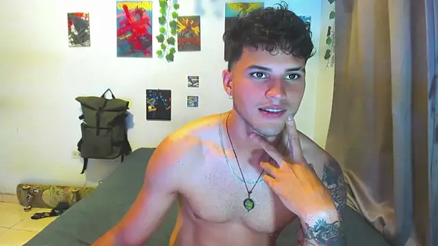 Nekoboy01 online show from October 2, 2025, 8:38 pm