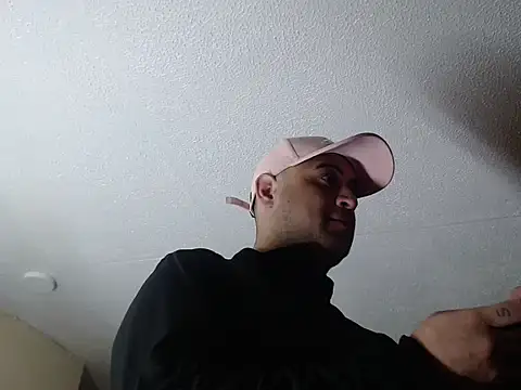 alphaswitchard online show from October 3, 2025, 10:18 pm