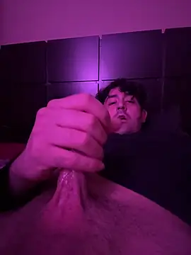 GreysonFox online show from April 23, 2026, 2:02 am