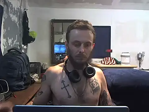 CloudDadddyyy420 online show from April 10, 2026, 6:18 am