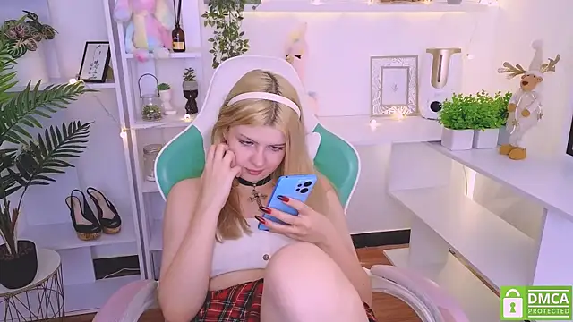 Grace and  Jacob online show from December 28, 2024, 2:53 pm