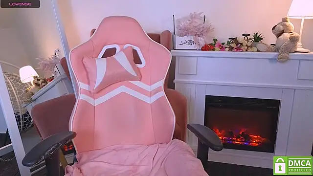 Grace and  Jacob online show from March 22, 2025, 6:03 pm