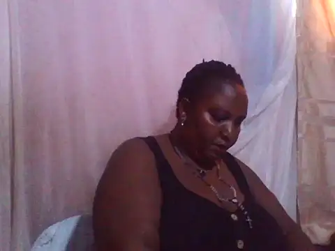 big clits online show from October 13, 2025, 1:44 pm