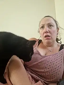 Wisie Cutie online show from March 17, 2025, 3:40 pm