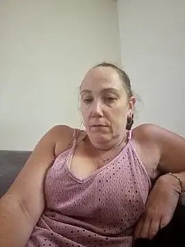 Wisie Cutie online show from September 30, 2025, 3:28 pm