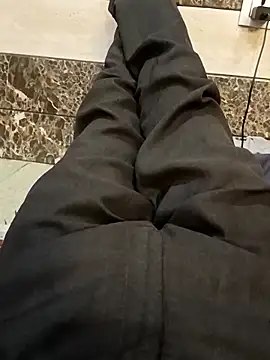 Snapshot of Play_boy11 chatting on October 25, 2025, 5:26 am Play boy11 online show from October 25, 2025, 5:26 am