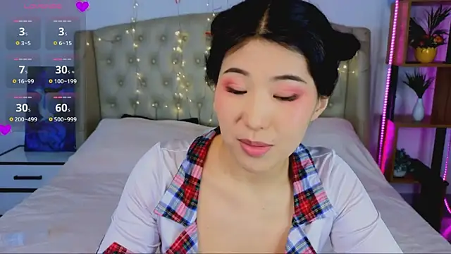 Wendy  Hills online show from March 3, 2025, 12:27 pm