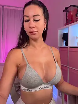 Snapshot of Meliazz chatting on June 14, 2026, 7:21 am Meliazz online show from June 14, 2026, 7:21 am