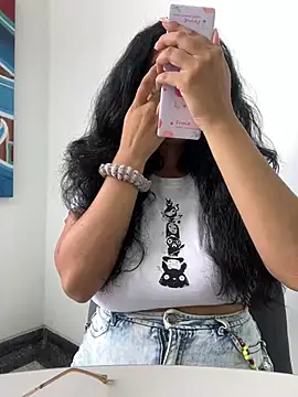 Annya-sweet online show from March 1, 2025, 2:55 pm