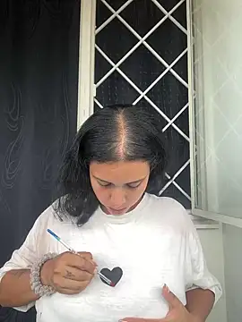 Annya-sweet online show from March 5, 2025, 9:04 pm