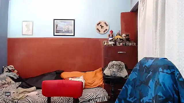 Snapshot of Gretella chatting on October 1, 2025, 6:25 pm Gretella online show from October 1, 2025, 6:25 pm