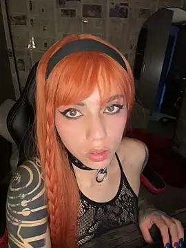 Snapshot of i_am_nina_ chatting on April 28, 2026, 10:59 pm i am nina online show from April 28, 2026, 10:59 pm
