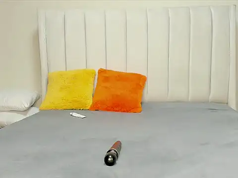  heavenlysent online show from September 25, 2025, 4:16 am