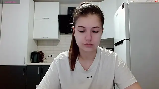 Snapshot of SayMeow_ chatting on June 11, 2026, 6:00 am SayMeow online show from June 11, 2026, 6:00 am