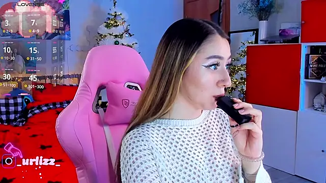 Fiona-Love online show from January 18, 2025, 11:00 pm