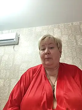 EffectFiona online show from March 4, 2025, 3:59 pm