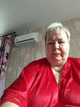 EffectFiona online show from March 14, 2025, 11:45 am