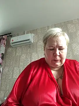 EffectFiona online show from March 16, 2025, 4:41 am