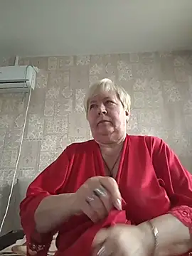 EffectFiona online show from April 20, 2026, 2:09 pm