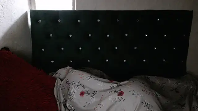 NatlilBooty online show from October 30, 2025, 1:29 am