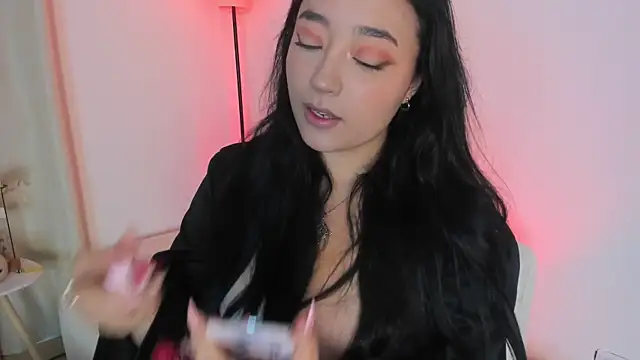 Snapshot of Miss_Loise chatting on July 24, 2026, 2:53 am Miss Loise online show from July 24, 2026, 2:53 am