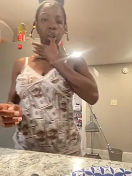 Snapshot of wishwashhy22 chatting on November 18, 2025, 7:18 pm wishwashhy22 online show from November 18, 2025, 7:18 pm