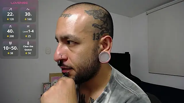 nika 1312 online show from April 23, 2026, 4:46 am