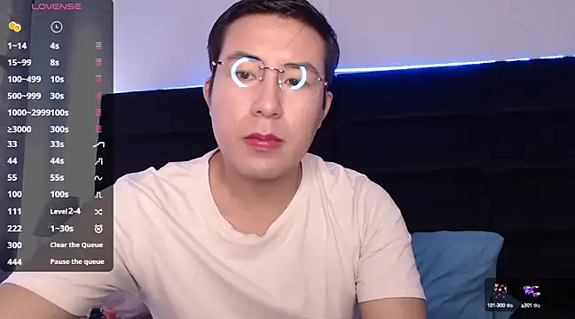 Snapshot of andrewmhilton_ chatting on March 2, 2025, 5:36 pm andrewmhilton online show from March 2, 2025, 5:36 pm