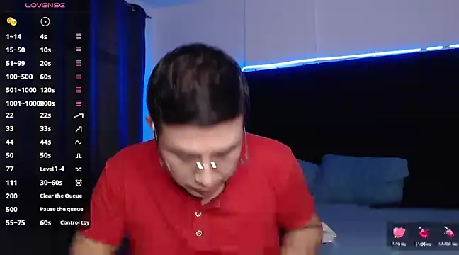 Snapshot of andrewmhilton_ chatting on March 4, 2025, 11:00 pm andrewmhilton online show from March 4, 2025, 11:00 pm