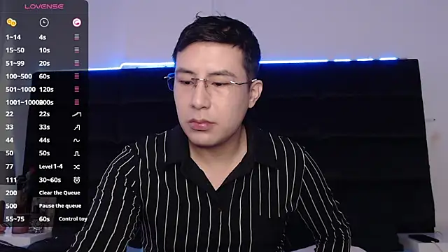 Snapshot of andrewmhilton_ chatting on March 6, 2025, 5:11 pm andrewmhilton online show from March 6, 2025, 5:11 pm