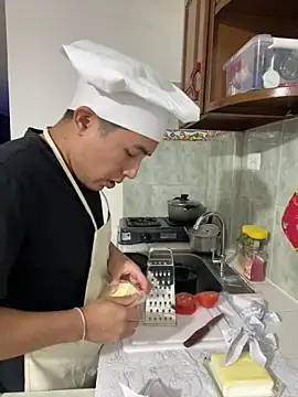 Snapshot of andrewmhilton_ chatting on March 9, 2025, 3:32 am andrewmhilton online show from March 9, 2025, 3:32 am