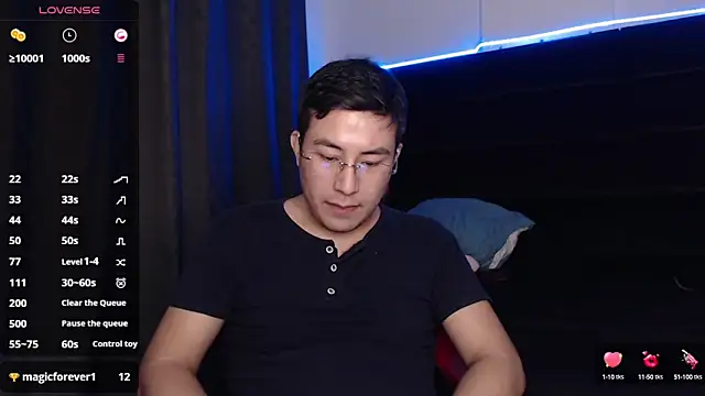 Snapshot of andrewmhilton_ chatting on March 11, 2025, 4:43 am andrewmhilton online show from March 11, 2025, 4:43 am