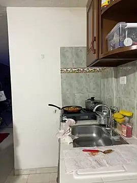 Snapshot of andrewmhilton_ chatting on March 16, 2025, 9:58 pm andrewmhilton online show from March 16, 2025, 9:58 pm