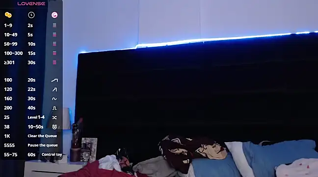 Snapshot of andrewmhilton_ chatting on March 20, 2025, 11:34 pm andrewmhilton online show from March 20, 2025, 11:34 pm