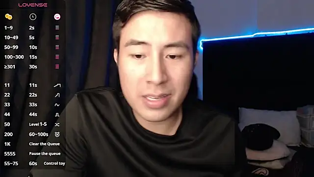 Snapshot of andrewmhilton_ chatting on September 9, 2025, 6:02 am andrewmhilton online show from September 9, 2025, 6:02 am