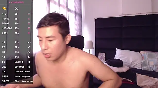 Snapshot of andrewmhilton_ chatting on September 13, 2025, 5:24 pm andrewmhilton online show from September 13, 2025, 5:24 pm