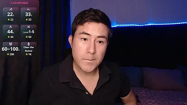 andrewmhilton  online show from April 21, 2026, 6:31 am