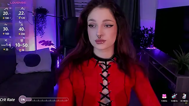 BratzieDarsie online show from December 13, 2024, 9:02 am